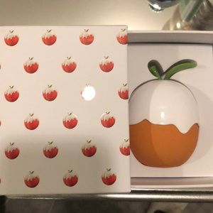 Kim kardashian West kimoji peach fragrance